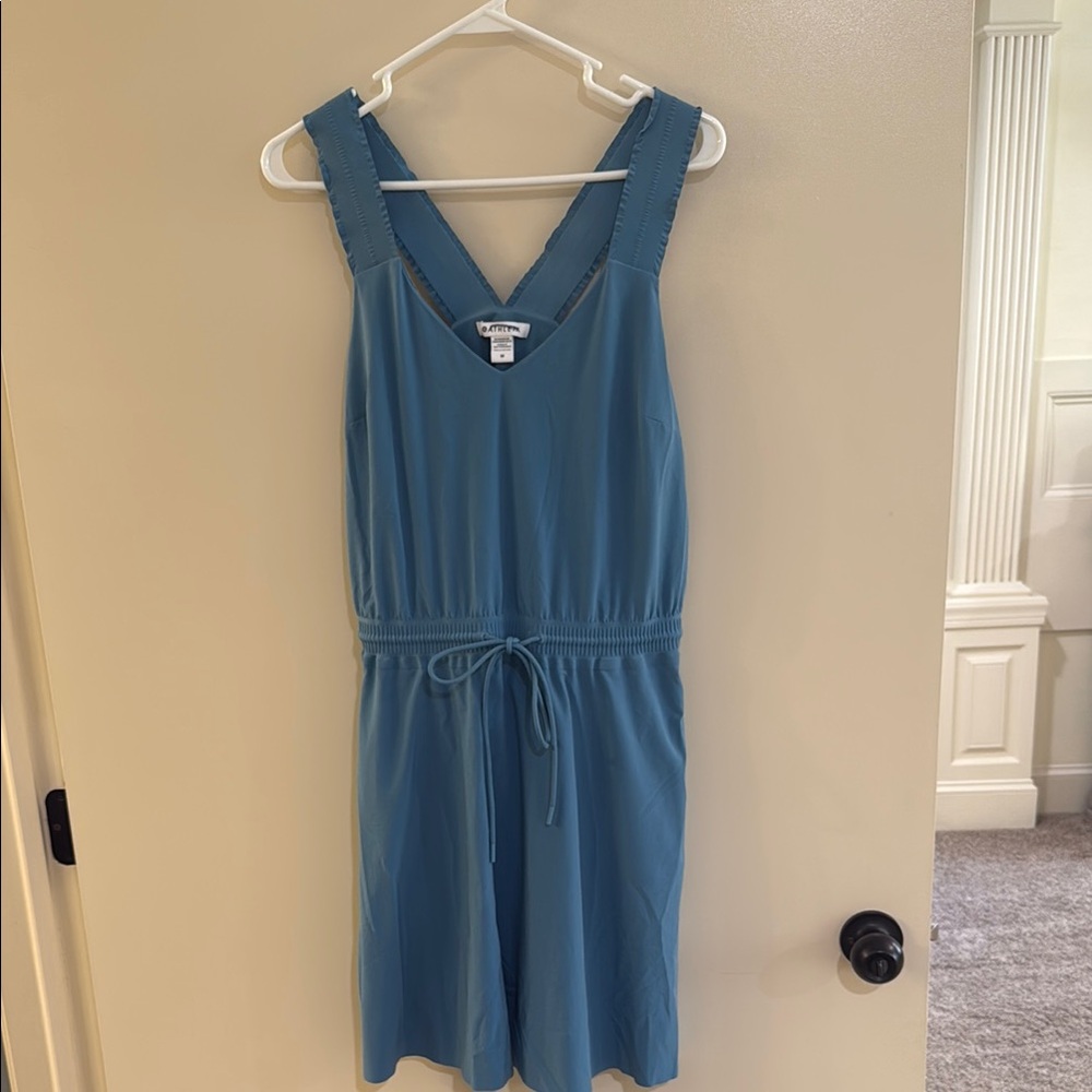 Athleta Savanna Dress Teal V Back crossover straps LNWOT SIZE MEDIUM